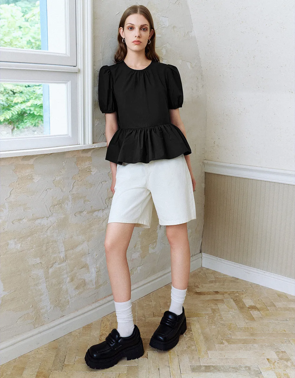 Crew Neck Skater Blouse