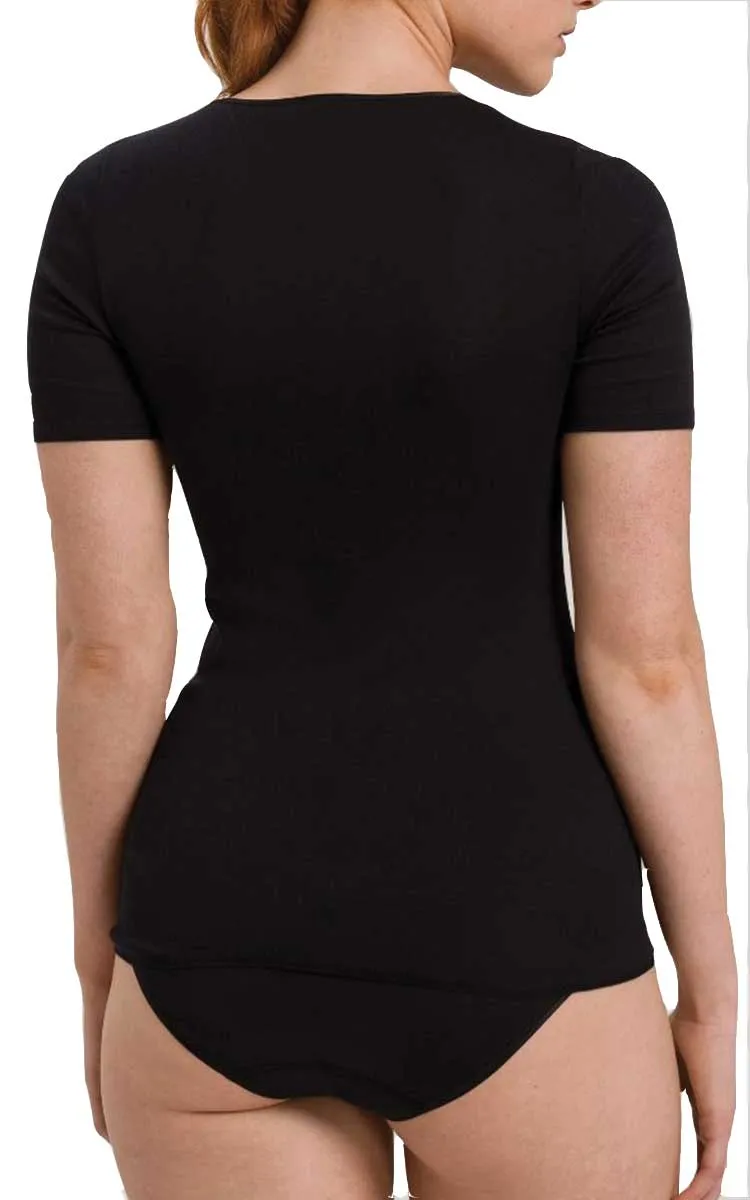 Hanro 100% Cotton Top with Short Sleeve in Black 1630