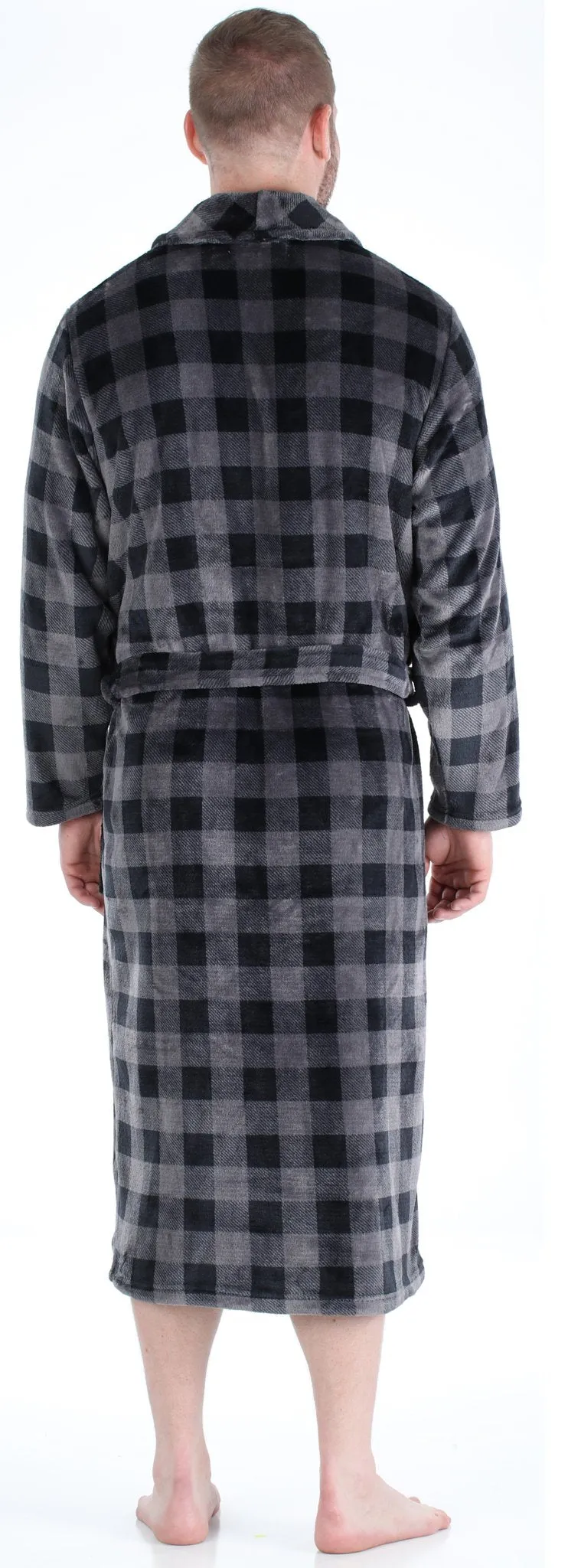 PajamaMania Men’s Plush Fleece Robe Long Sleeve Bathrobe