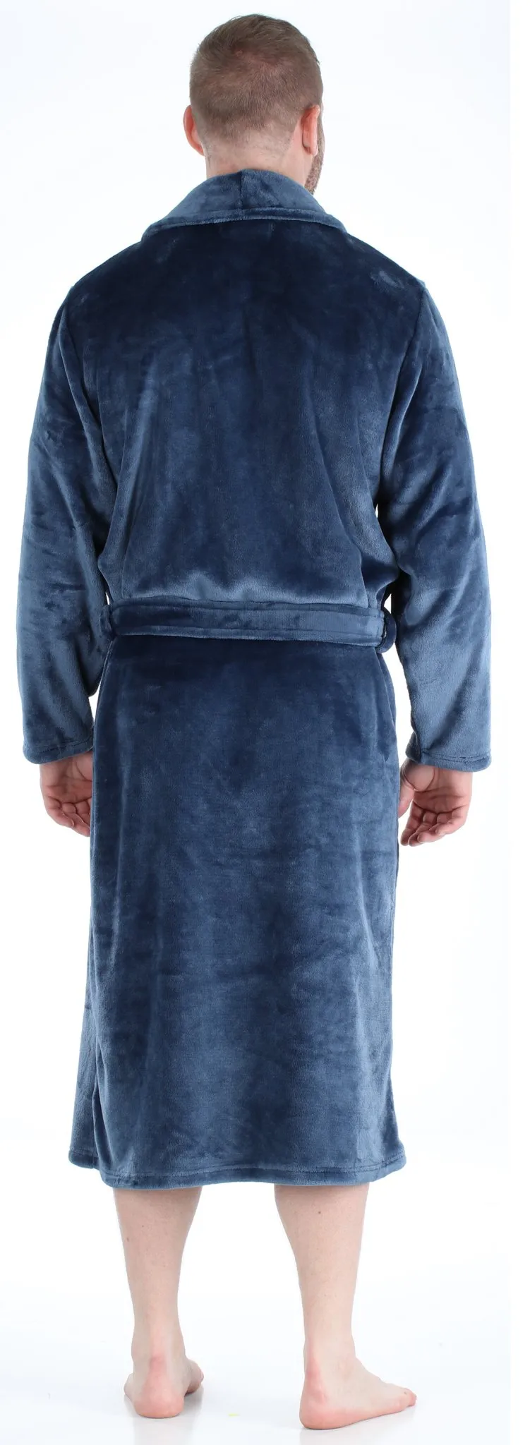 PajamaMania Men’s Plush Fleece Robe Long Sleeve Bathrobe