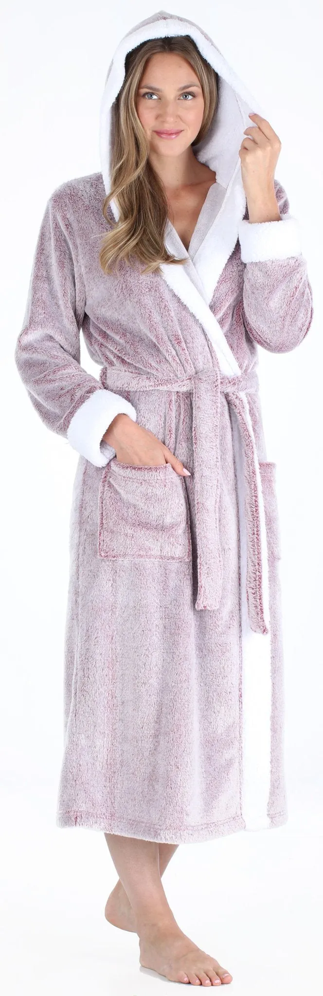 Sleepyheads Women’s Fleece Long Sleeve Robe Sherpa-Lined Hooded Bathrobe