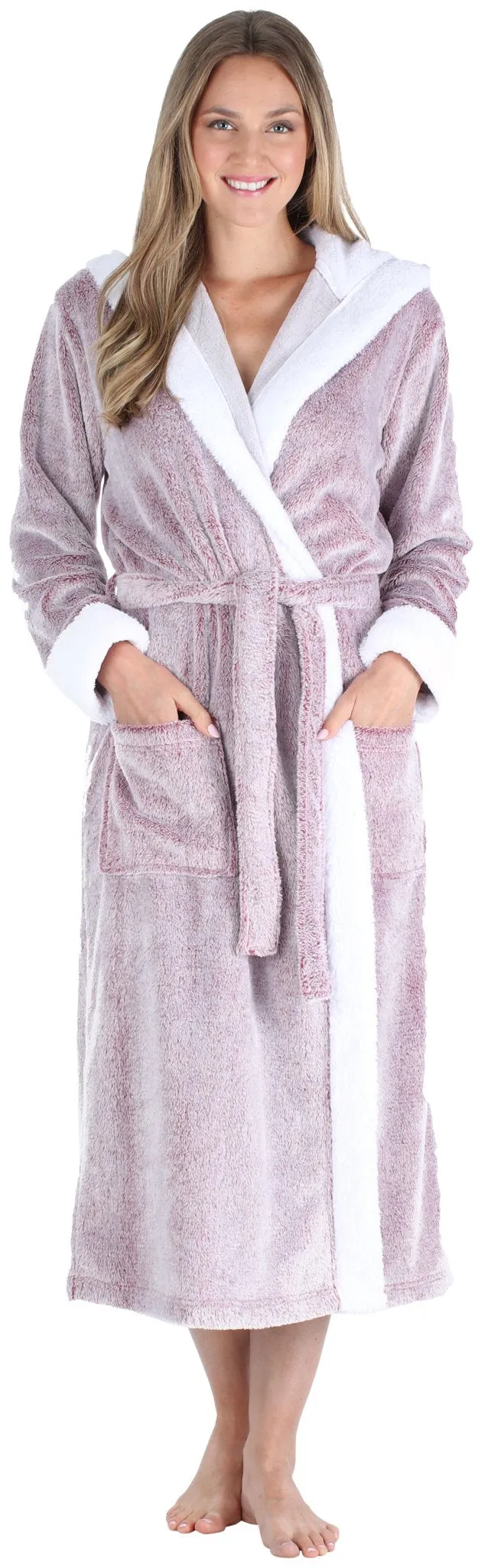Sleepyheads Women’s Fleece Long Sleeve Robe Sherpa-Lined Hooded Bathrobe