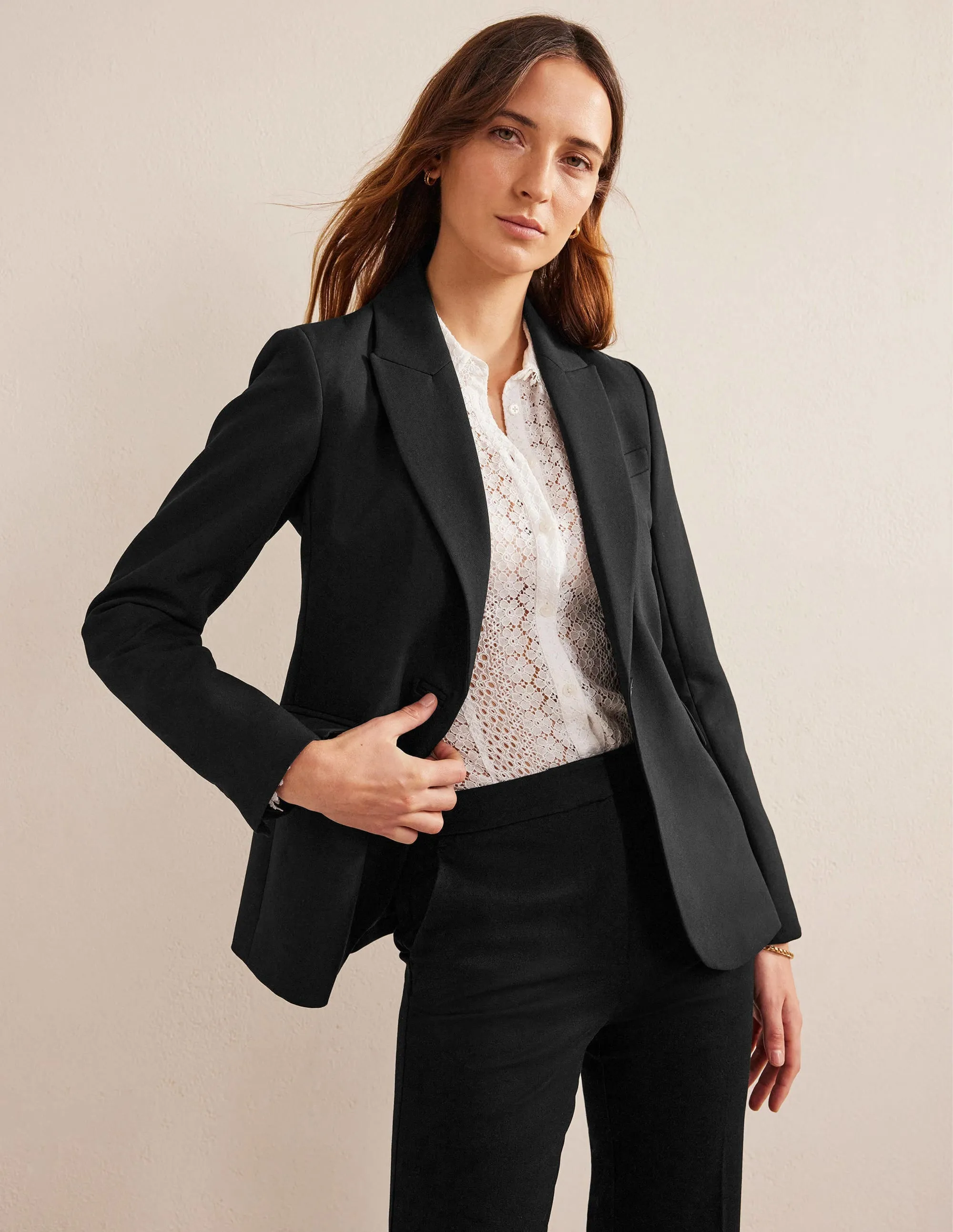 Tailored Suit Blazer-Black