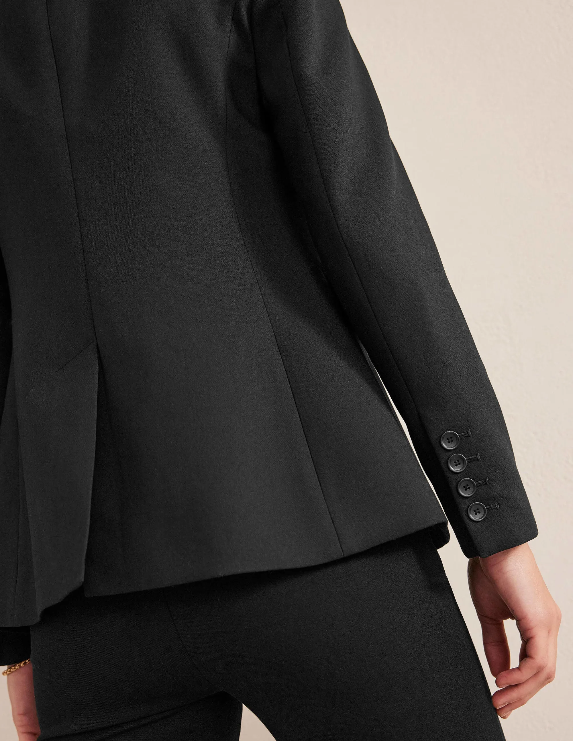 Tailored Suit Blazer-Black