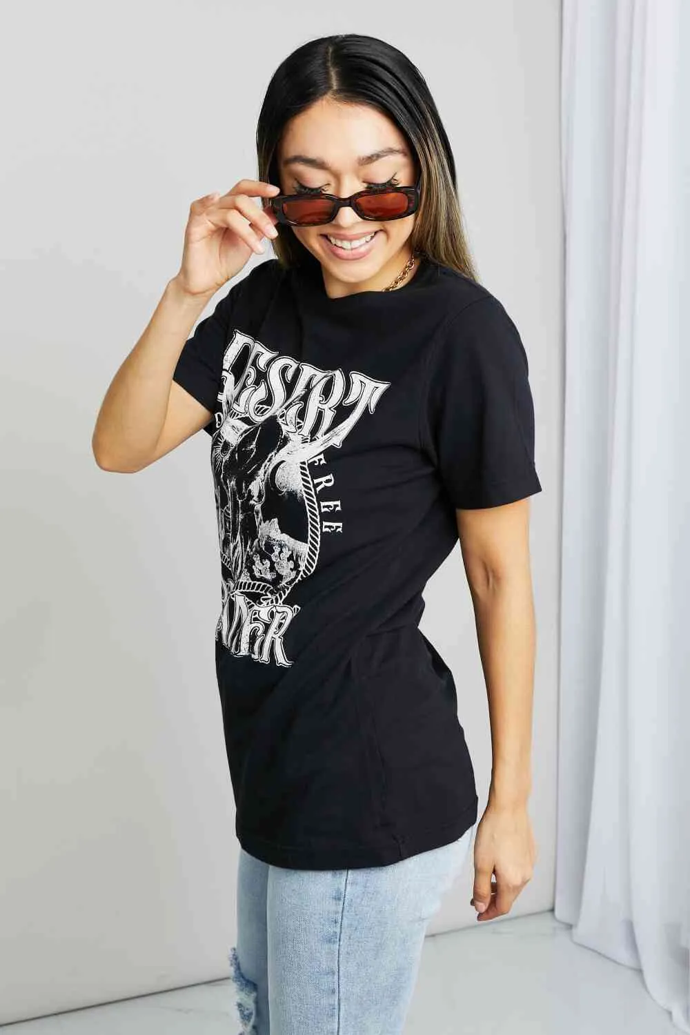 Women's mineB Full Size DESERT DREAMER Graphic Tee