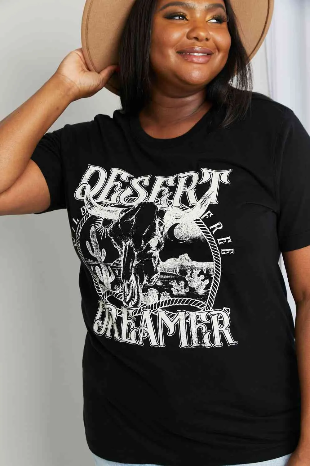 Women's mineB Full Size DESERT DREAMER Graphic Tee